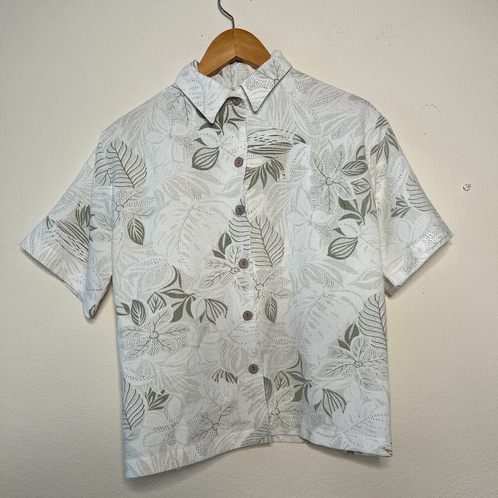 Vintage Lighthouse Point Short Sleeve Tropical Floral Size Medium